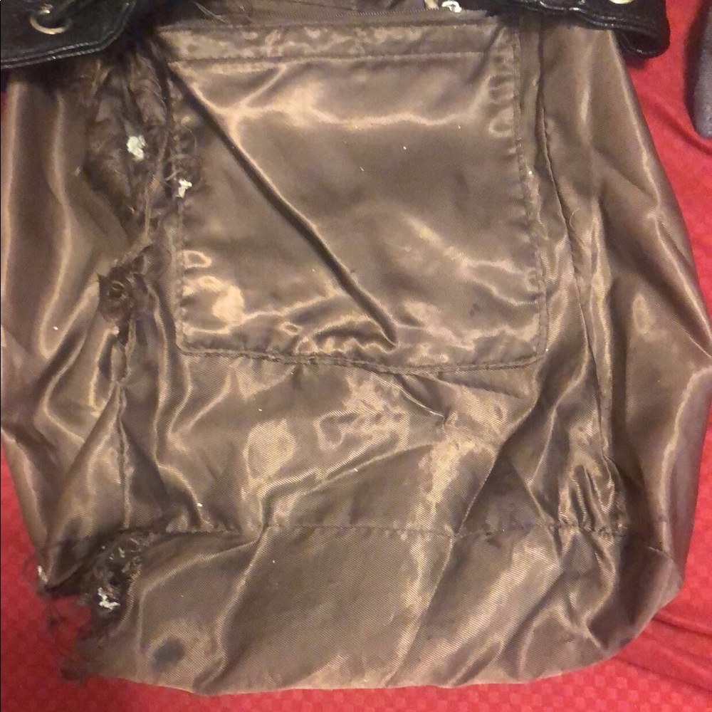 Black backpack - Picture 7 of 11